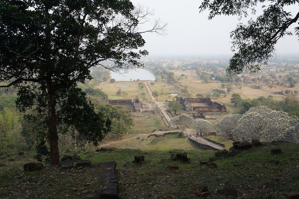 VAT PHOU visiter laos